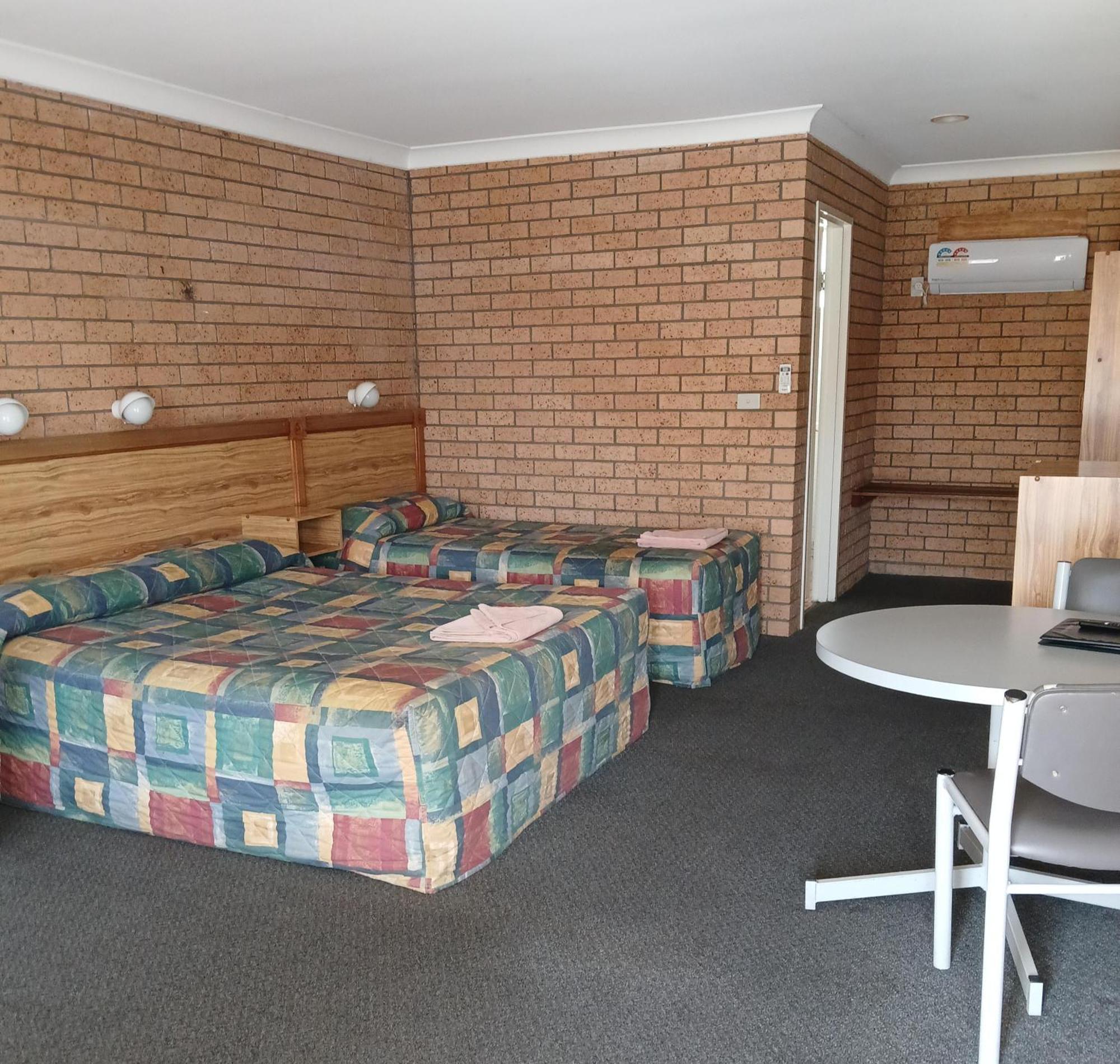 Aaron Inn Motel Narrabri Exterior foto